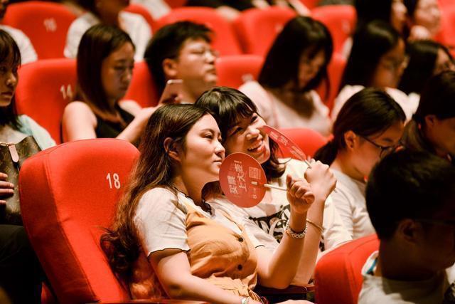 大麦携演协发2017演出报告：高知女剧场消费力是男性两倍