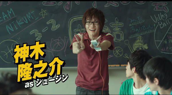 山崎贤人不仅是漫改小王子，还是“壁咚”的推广人