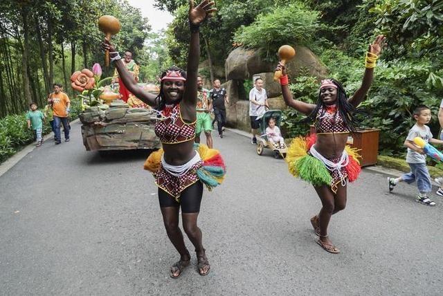 动漫节带动杭州野生动物世界游客量再创新高