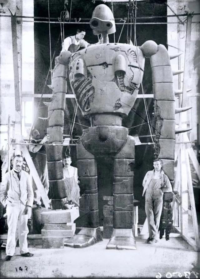 吉卜力动画角色写实化，龙猫长相诡异，红猪成历史书人物