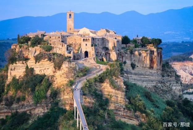 宫崎骏动漫中的场景都在哪些地方，红猪侠的原型就是他自己！