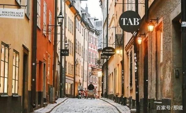 宫崎骏动漫中的场景都在哪些地方，红猪侠的原型就是他自己！