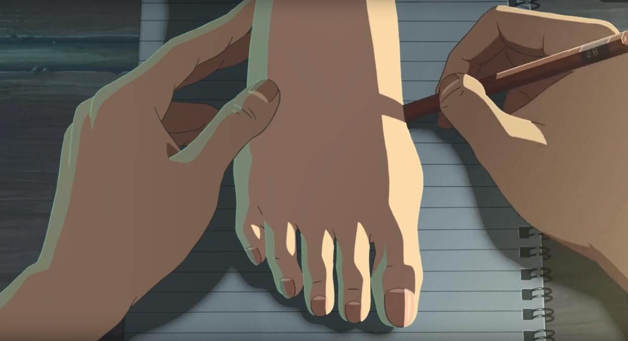 《言叶之庭》是一部“足控”动漫，导演新海诚坦言，喜欢女性的脚