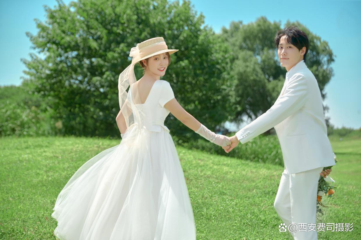 在西安拍《起风了》同款婚纱照，把爱情拍成宫崎骏的动漫里