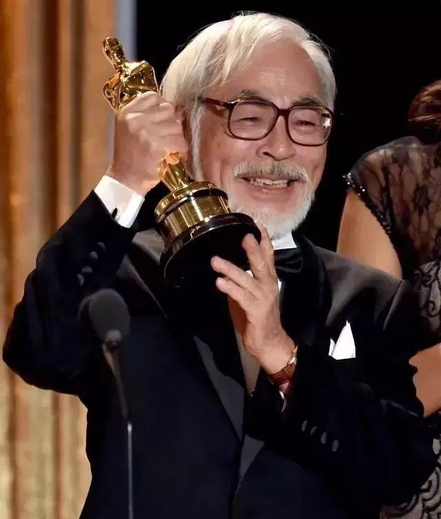 欠下30年的电影票终于可以还了！谢谢你，用尽一生偷偷治愈这个薄情的世界！