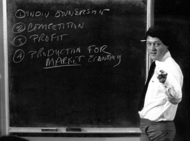 罕见老照片：图4忍不住多看两眼，图5非常尴尬，图10激动