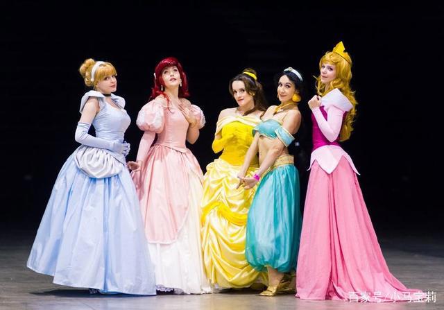 盘点迪士尼公主六大COS，白雪公主美到逆天，贝儿公主最惊艳！