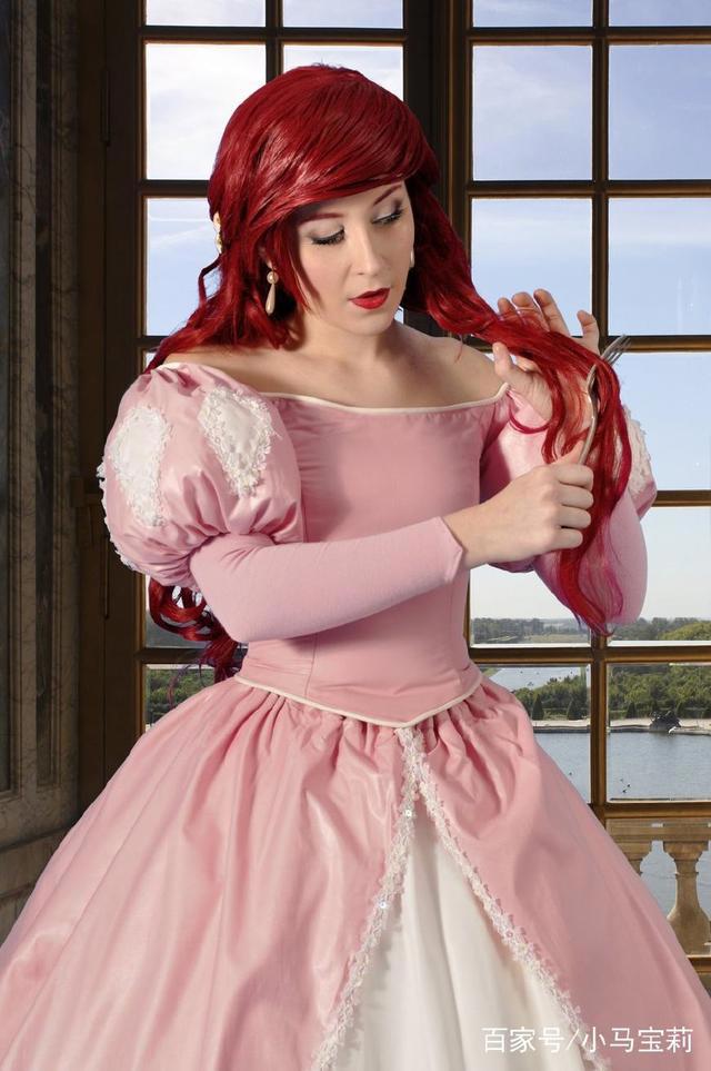 盘点迪士尼公主六大COS，白雪公主美到逆天，贝儿公主最惊艳！