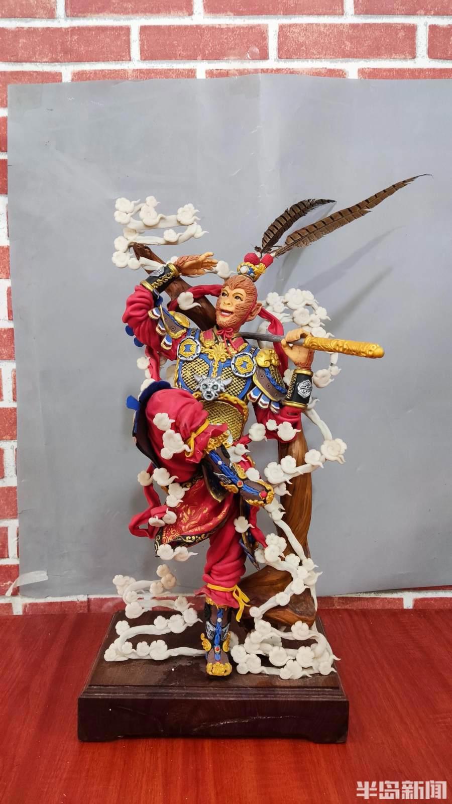 新闻周刊丨致敬“守艺人”：面塑师雕出三维动画世界，马头琴奏响海天优美旋律