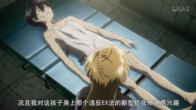 10月最反差萌的硬核猛男，一拳击翻火车，他和埼玉谁更厉害？