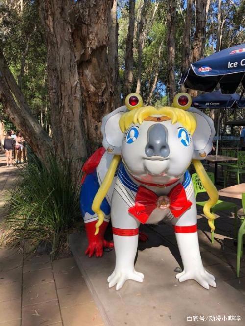 动漫雕像“毁童年”，躲过了阴间皮卡丘，看到哆啦A梦，太辣眼！