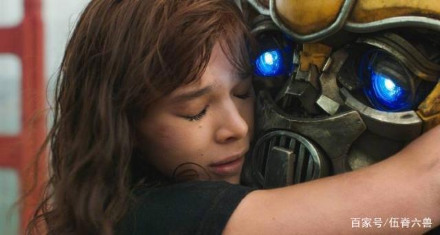 《大黄蜂》6大亮点救活《变形金刚》，新导演新形势力挽颓势！