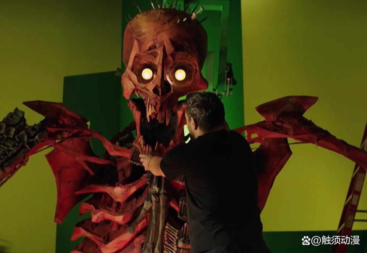 《魔弦传说》，美国做了一部基于日本文化的动画，在中国票房惨淡