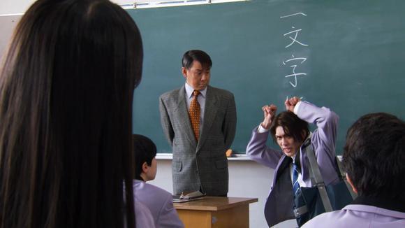 暴太郎战队剧场版：真白马王子登场，鬼妹化身演员，还有未知齿轮