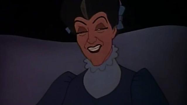 灰姑娘中3个细思极恐的情节，白马王子原来是隔壁老王的儿子？