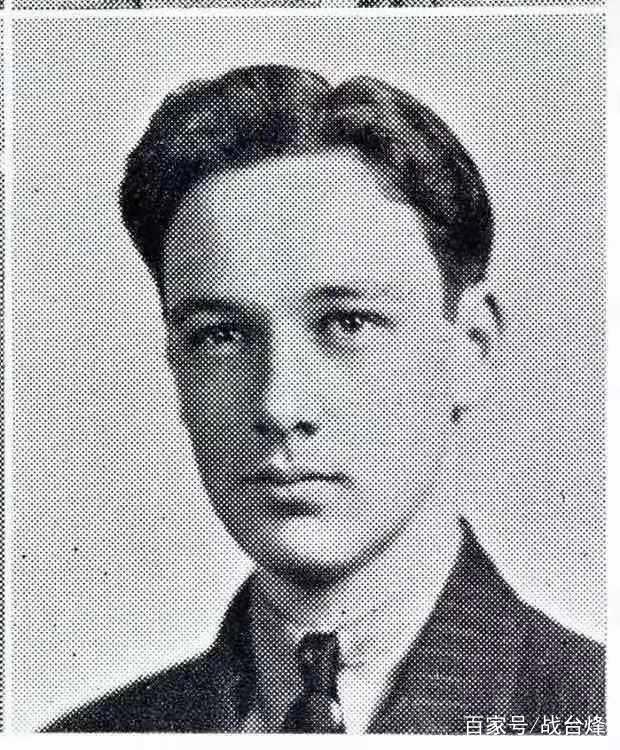 一张超长图，回顾“彩蛋李”斯坦·李老爷子的客串生涯