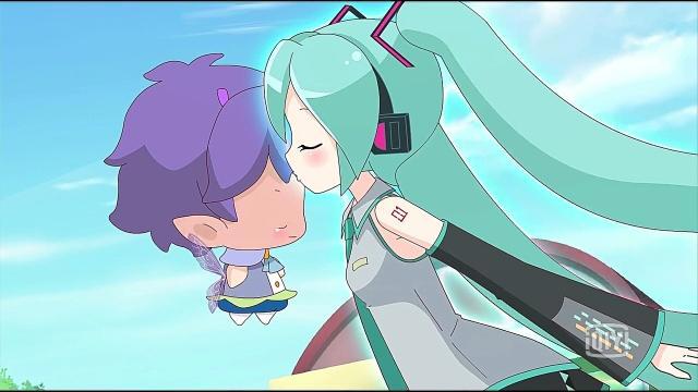 当小花仙中的主角犯花痴时，夏安安无法自拔，库库鲁被初音迷倒了