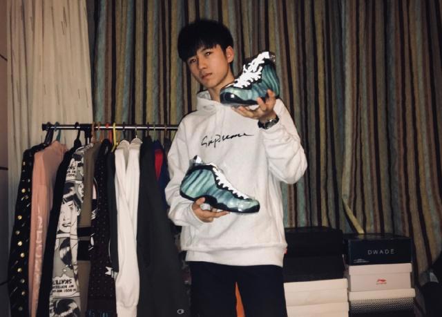 《星际精灵》蓝多多长大！精灵小王子大变样，这身行头却被批败家