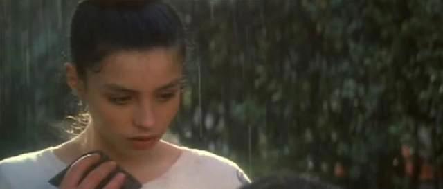 你从来没有看过这些电影女主角美到让你忘记了剧情的发展