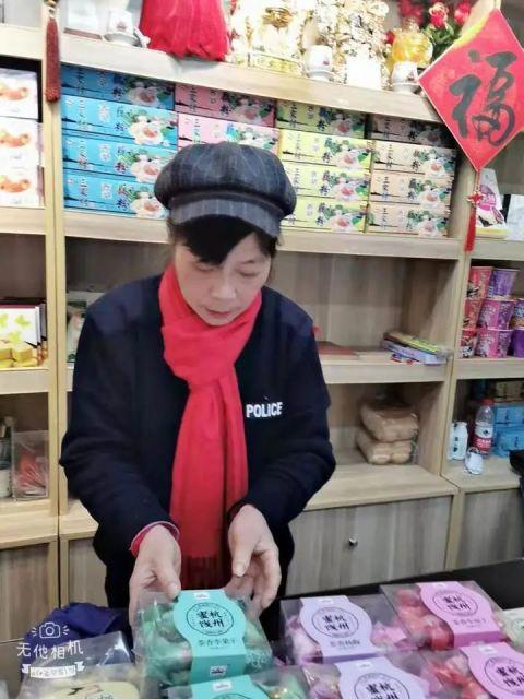 “相完一卡车女孩他才找到满意的！”成功牵线870对夫妻，黄龙洞金大姐有句话最想对年轻人讲