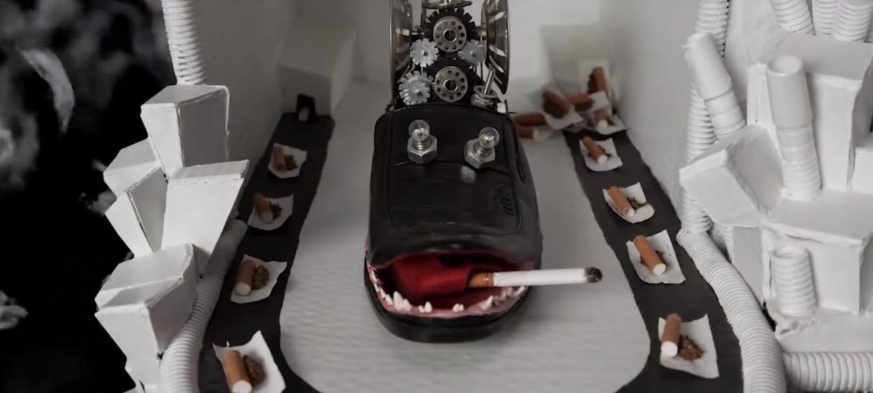 女他：导演用580000张实拍照片，耗时6年，只为给女性一个机会