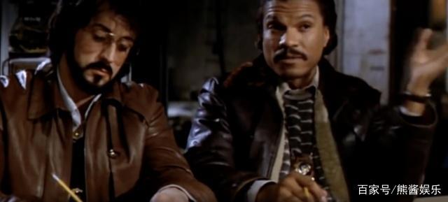 影业全能史泰龙先生，请问你能收下这些膜拜者的膝盖吗