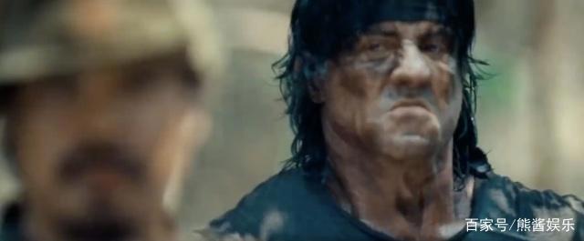 影业全能史泰龙先生，请问你能收下这些膜拜者的膝盖吗