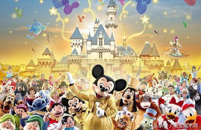 当迪士尼动漫人物与腕间手表碰撞，现实与童话合并