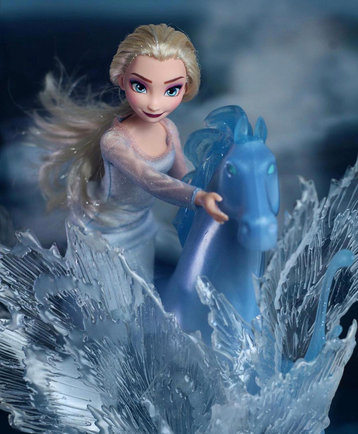 迪士尼公主化身“芭比娃娃”，粉丝自制太逼真，可惜有钱都买不到