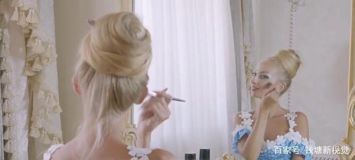 头发比身高还长的美女，真人版“莴苣公主”究竟有怎么样的魔力？