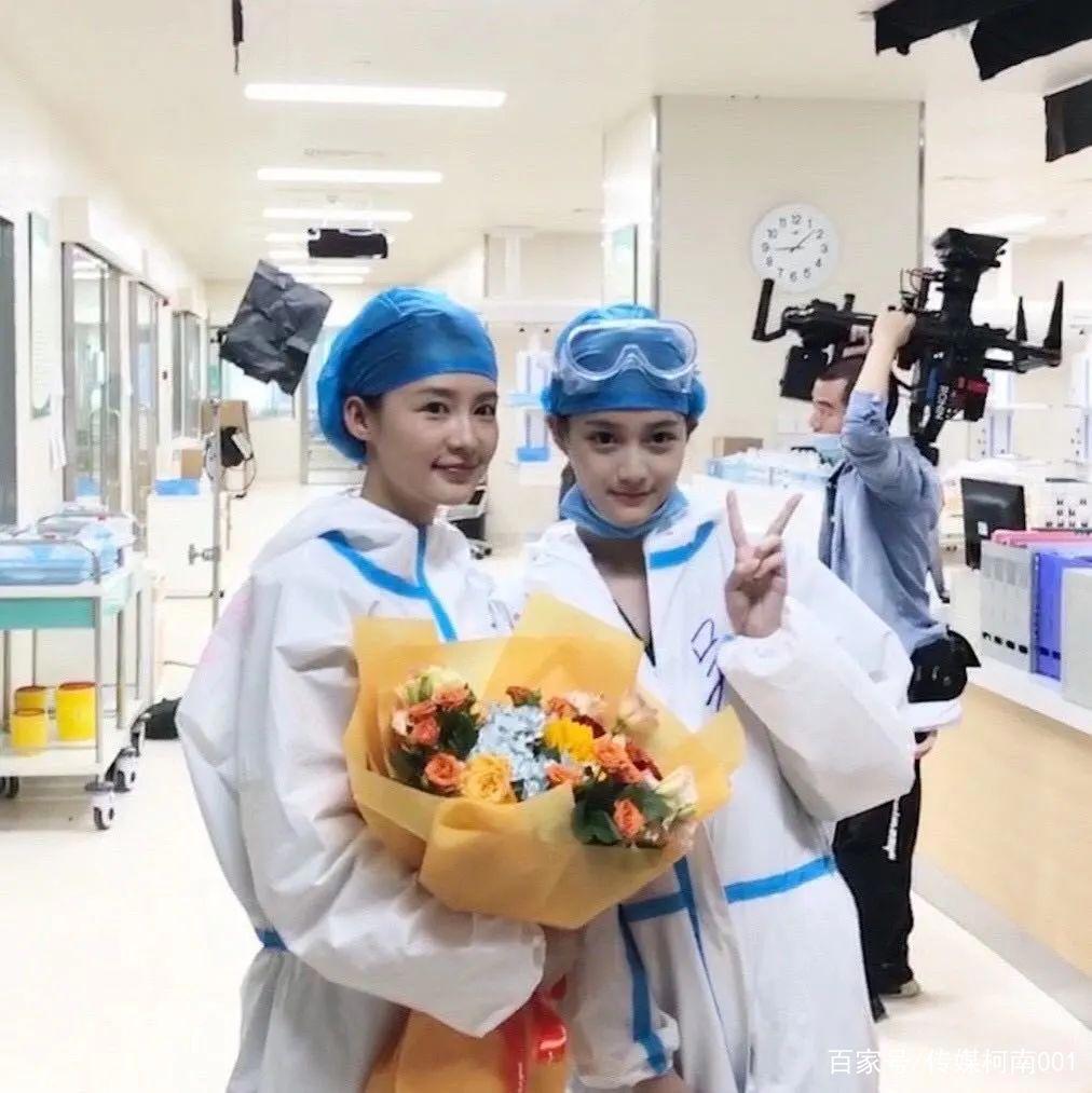 她是《在一起》中的援鄂小护士吴楠，她是宝藏女孩李百惠