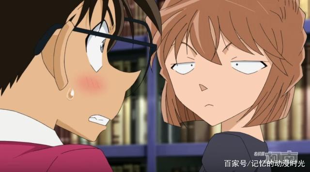 柯南：小哀丢失偶像挂件秒变豆豆眼，确认过眼神，你也妥妥这表情