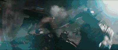 这部电影可以组团打怪、攒金币升级、把妹、滚床单，简直爽翻了！