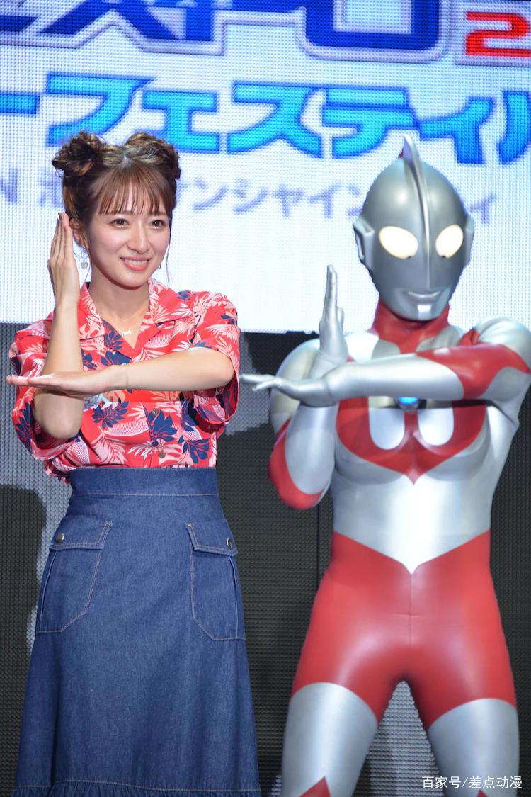 奥特曼55周年活动，高斯20周年纪念，带老婆一起参加