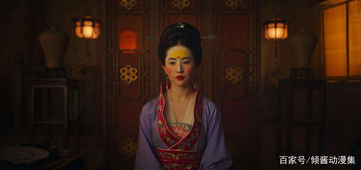 又酷又飒太能打，刘亦菲版《花木兰》，女扮男装替父从军照来了