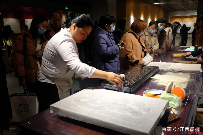 省图书馆拉开百年馆庆序幕，30余场读者活动免费向市民开放