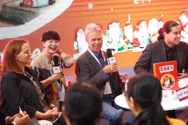 功夫熊猫、圣诞老人、孙悟空、蓝精灵在哪里开派对？童书展上一波波“回忆杀”来袭