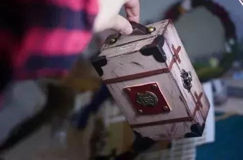 神还原宫崎骏的“苏菲小屋”美哭千万人？还有哈利波特、《老友记》公寓让人直呼“跪了”！