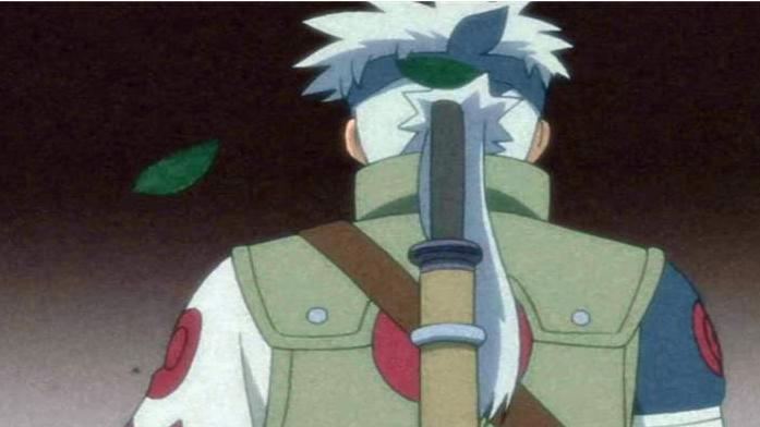 木叶白牙的半截袖子并非火影象征，网友：白牙不死，定是火影