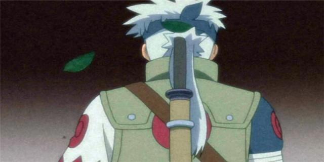 经典动漫火影忍者中，木叶白牙和黄色闪光谁更厉害？你怎么看？