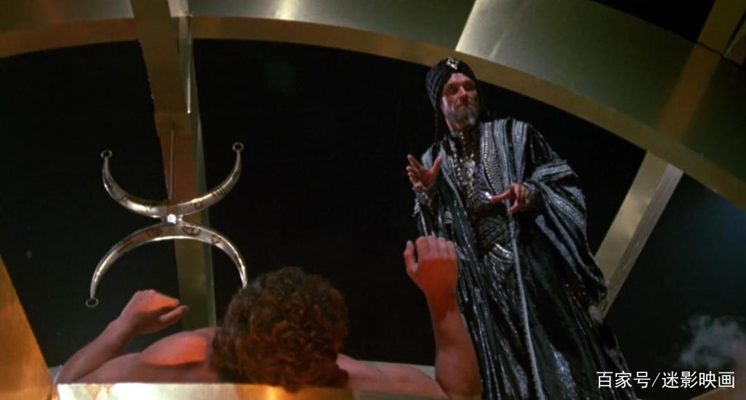 31年前的童年经典，外国版《西游记》，硬汉误入女人岛，烂成神作