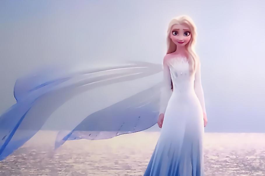 如果艾莎不是冰雪女王，暗黑系艾莎堪比古娜拉，火系艾莎明艳动人