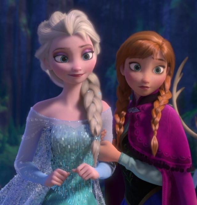 为何艾莎一出生就有冰雪魔法而安娜没有？其实这是冰雪女王的选择