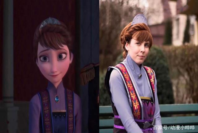 现实版冰雪女王，艾莎美貌遗传自妈妈，包子脸安娜笑起来也很甜！