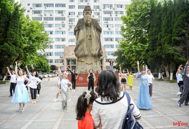 女儿5岁起就缺席其生日会渐冻症爸爸筹办一场特殊生日快闪