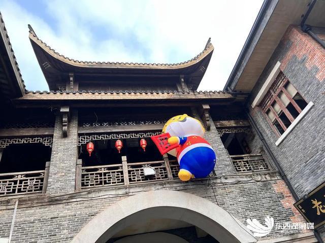 春节，一定要到东西湖这里玩噢！