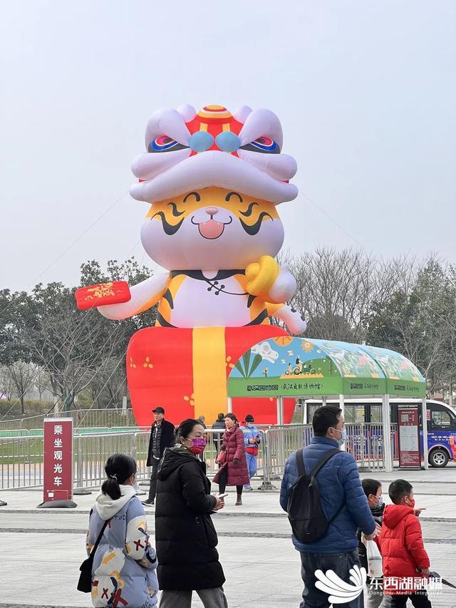 春节，一定要到东西湖这里玩噢！