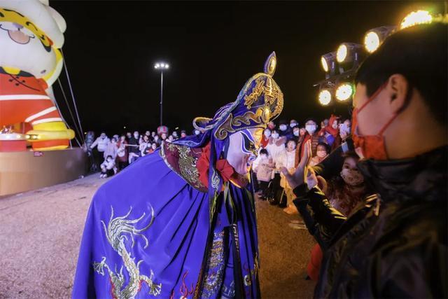 第6次登上央视新闻，新春人潮汹涌年味浓