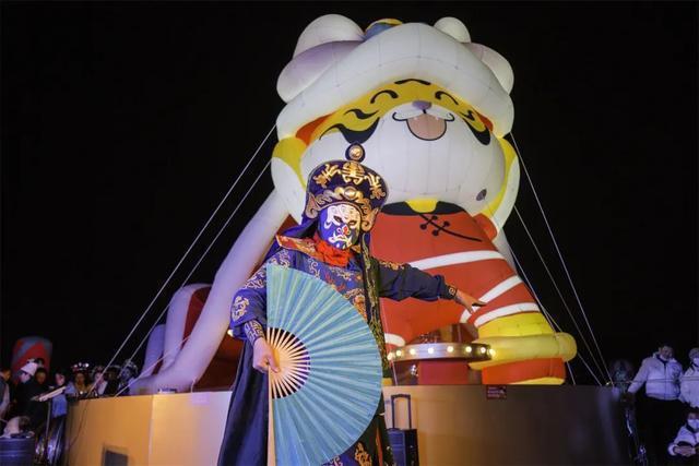 第6次登上央视新闻，新春人潮汹涌年味浓