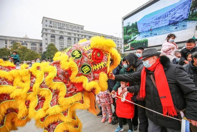 第6次登上央视新闻，新春人潮汹涌年味浓